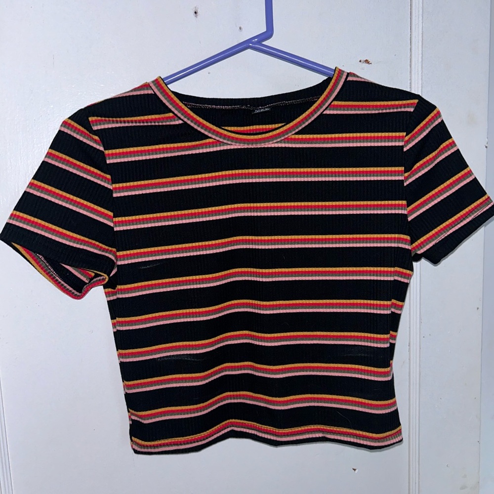 Women’s small crop top baby tee